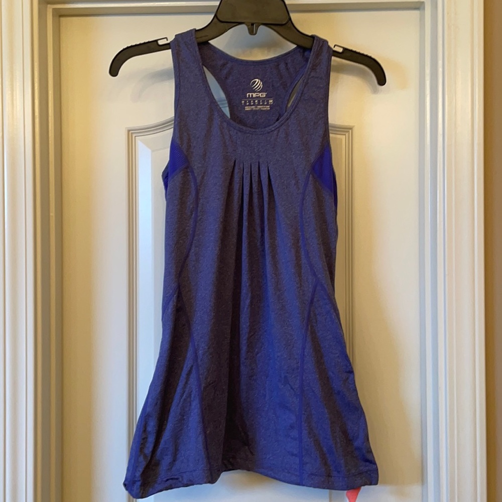 Yoga tank